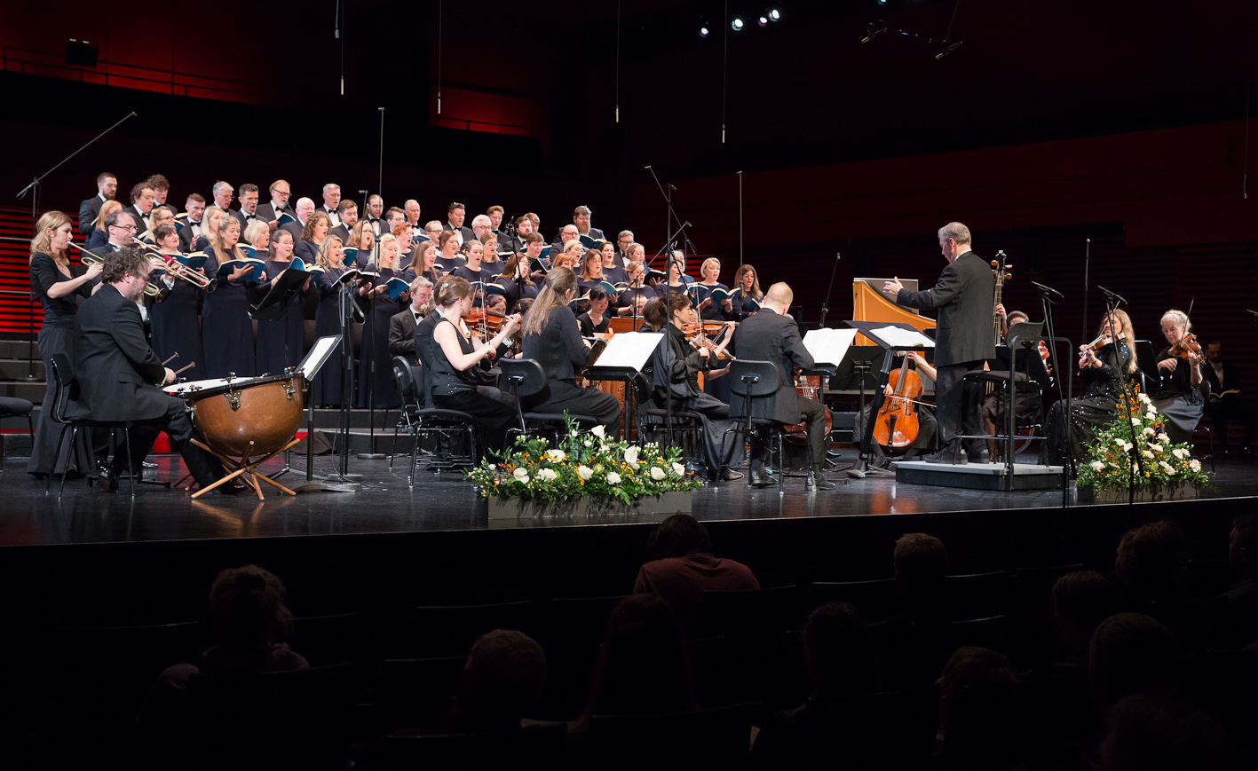 MESSÍAS eftir G.F. Händel á 40 ára afmælistónleikum Mótettukórsins og Listvinafélagsins í Reykjavík - Útsending frá tónleikunum á Rás 1 á Jóladag